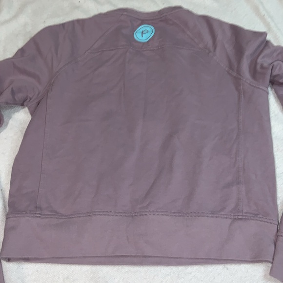 Pure barre cropped sweat shirt lavender mauve with aqua logo small hard to find - Picture 6 of 7